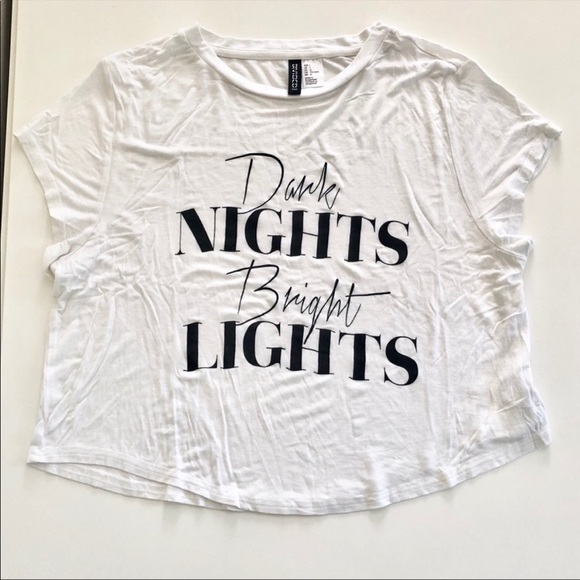 DIVIDED H&M White Printed Tee Crop Top Women’s Size Large - Picture 7 of 7